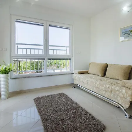 Miki & Roza Apartamento
