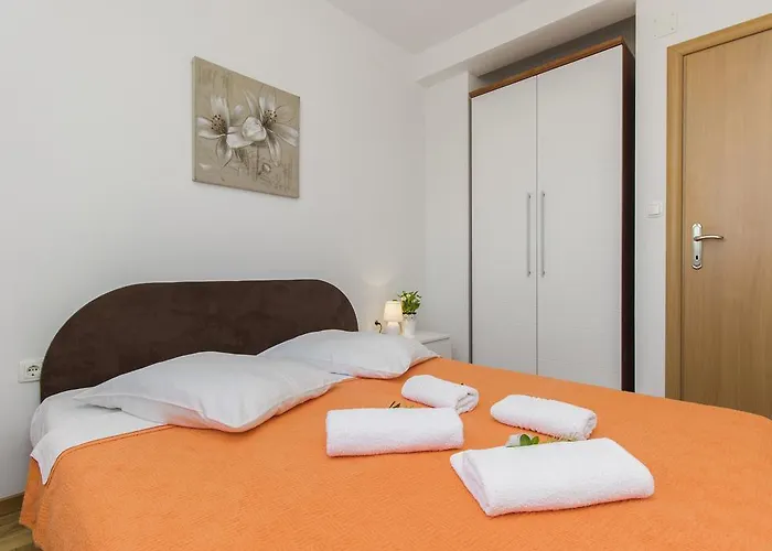 Miki & Roza Apartman Jadrija