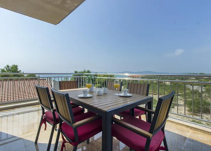 Miki & Roza דירה