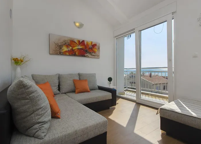 Miki & Roza Apartman *